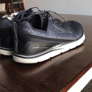 Altra Torin Running Shoes